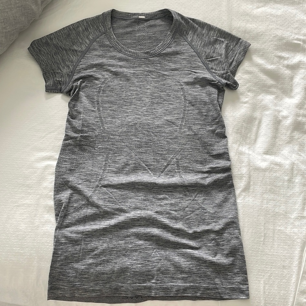 Lululemon Swiftly Tech Short Sleeve